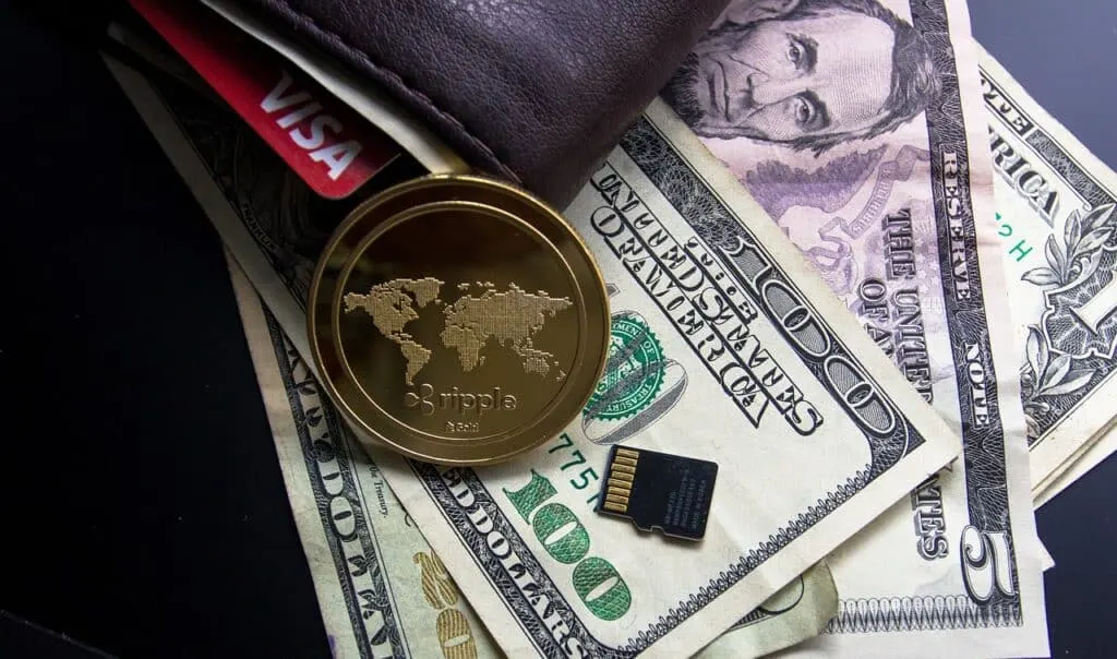 découvrez le monde fascinant des cryptomonnaies : qu'est-ce que c'est, comment fonctionnent-elles et pourquoi elles transforment l'économie mondiale. explorez les tendances, les opportunités d'investissement et les défis de l'univers crypto.