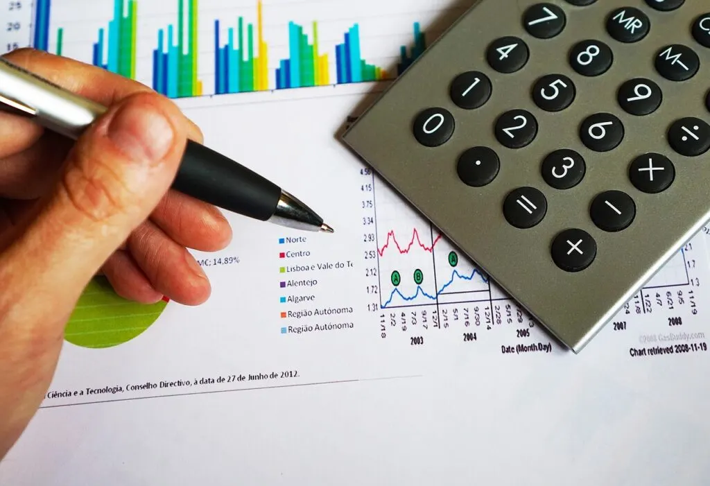 découvrez les causes et les impacts d'une crise financière. analysez les facteurs qui mènent à ces turbulences économiques et explorez les stratégies pour s'en relever.