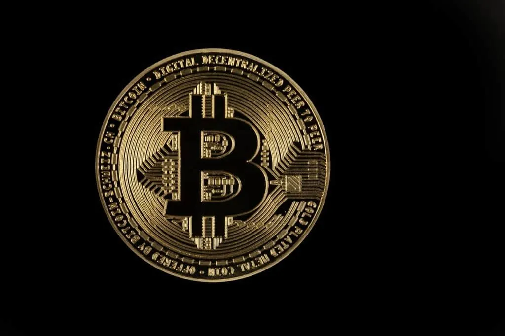 découvrez tout sur le bitcoin, la cryptomonnaie révolutionnaire qui transforme le monde des finances. informez-vous sur son fonctionnement, son impact économique et comment investir en toute sécurité.