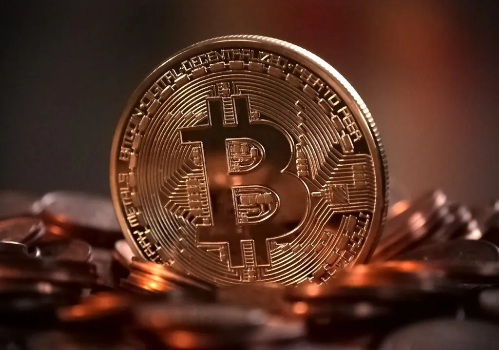 découvrez tout sur le bitcoin, la cryptomonnaie révolutionnaire qui transforme le monde des finances avec des transactions sécurisées et décentralisées.